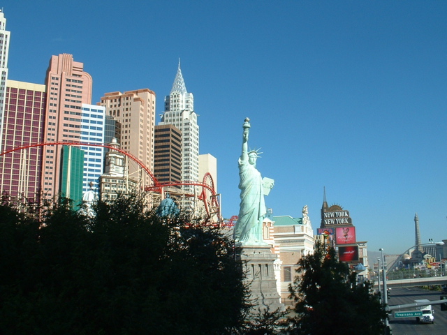 vegasstrip.jpg
